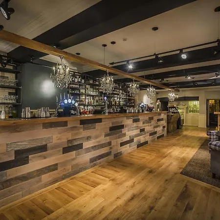 The Golden Fleece Hotel, Thirsk, North Yorkshire Hotel 4*