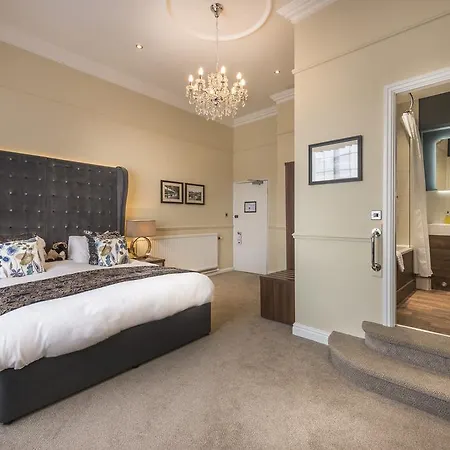 The Golden Fleece Hotel, Thirsk, North Yorkshire Thirsk