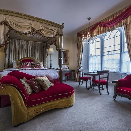 The Golden Fleece Hotel, Thirsk, North Yorkshire Thirsk