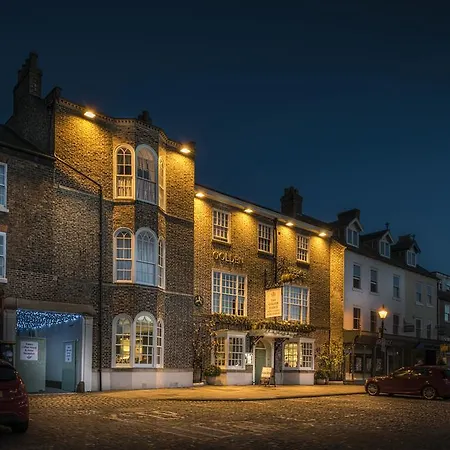 Hotel The Golden Fleece Hotel, Thirsk, North Yorkshire