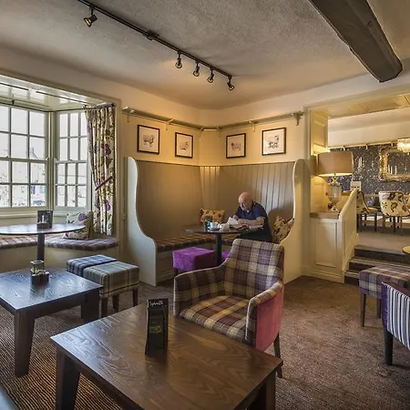 The Golden Fleece Hotel, Thirsk, North Yorkshire Hotel 4*