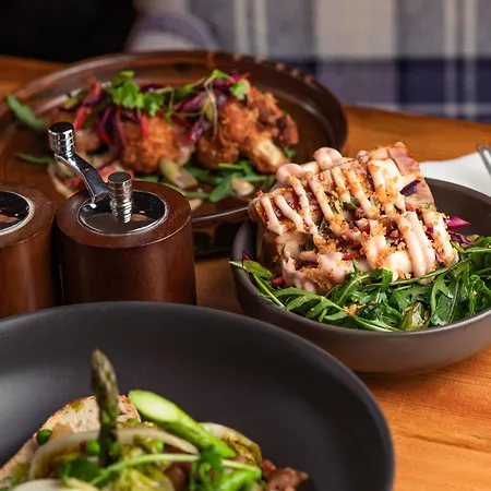 The Golden Fleece Hotel, Thirsk, North Yorkshire - The Coaching Group Hotel