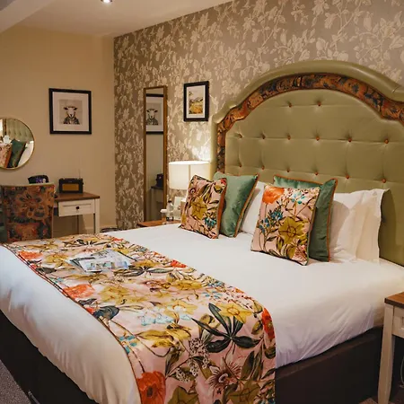 ホテル The Golden Fleece Hotel, Thirsk, North Yorkshire - The Coaching Group サースク
