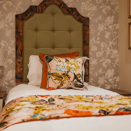 Hotel The Golden Fleece Hotel, Thirsk, North Yorkshire - The Coaching Group