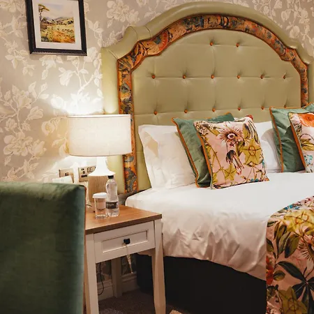 Hotel The Golden Fleece Hotel, Thirsk, North Yorkshire - The Coaching Group 4*