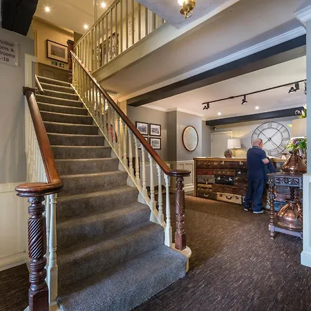 The Golden Fleece Hotel, Thirsk, North Yorkshire - The Coaching Group Hotel 4*