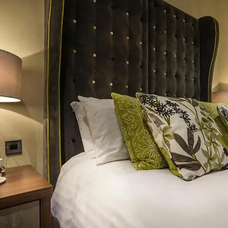 The Golden Fleece Hotel, Thirsk, North Yorkshire - The Coaching Group 4* サースク