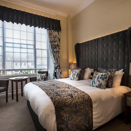 The Golden Fleece Hotel, Thirsk, North Yorkshire - The Coaching Group 4* サースク