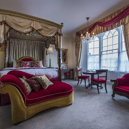 The Golden Fleece Hotel, Thirsk, North Yorkshire - The Coaching Group Hotel