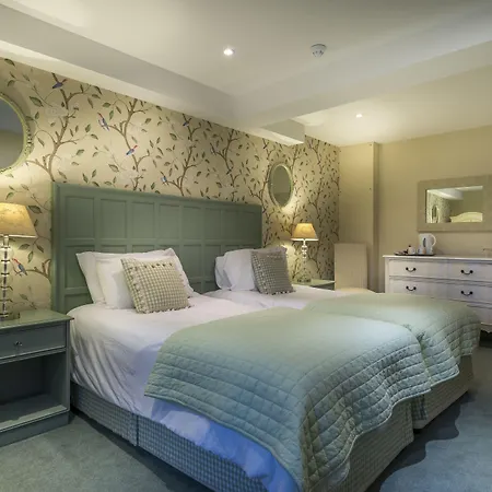 The Golden Fleece Hotel, Thirsk, North Yorkshire - The Coaching Group Thirsk