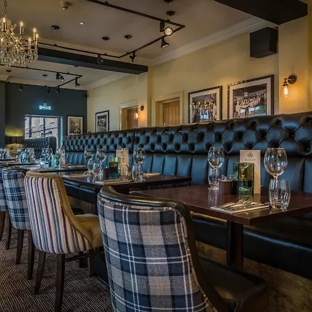 The Golden Fleece Hotel, Thirsk, North Yorkshire - The Coaching Group Hotel Thirsk