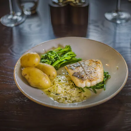 The Golden Fleece Hotel, Thirsk, North Yorkshire - The Coaching Group Hotel Thirsk