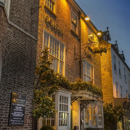 The Golden Fleece Hotel, Thirsk, North Yorkshire - The Coaching Group Hotel Thirsk