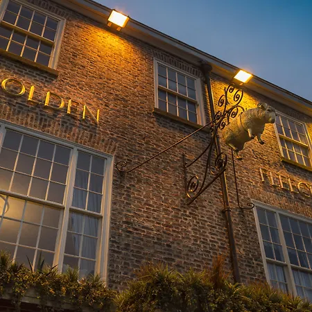 The Golden Fleece Hotel, Thirsk, North Yorkshire - The Coaching Group 4* Thirsk
