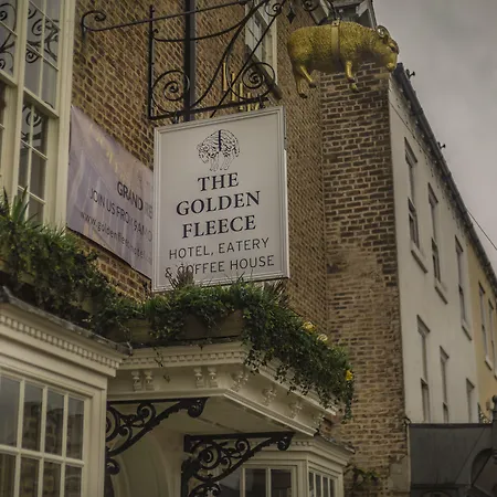 Hotel The Golden Fleece Hotel, Thirsk, North Yorkshire - The Coaching Group 4*