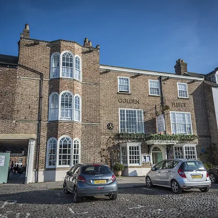 Hotel The Golden Fleece Hotel, Thirsk, North Yorkshire - The Coaching Group Thirsk
