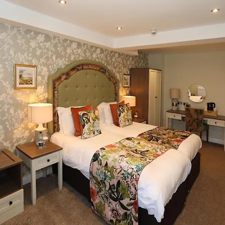 The Golden Fleece Hotel, Thirsk, North Yorkshire - The Coaching Group Hotel Thirsk