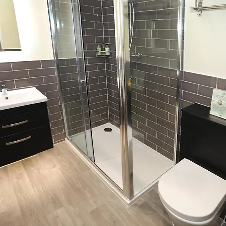 The Golden Fleece Hotel, Thirsk, North Yorkshire - The Coaching Group Hotel Thirsk