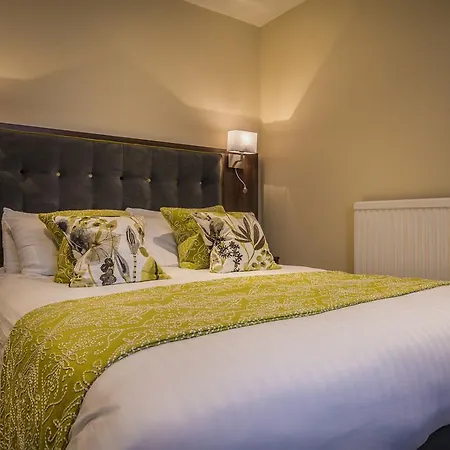 The Golden Fleece Hotel, Thirsk, North Yorkshire - The Coaching Group Hotel