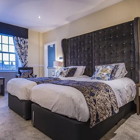 The Golden Fleece Hotel, Thirsk, North Yorkshire - The Coaching Group