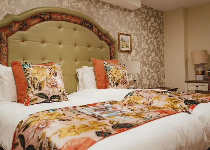 The Golden Fleece Hotel, Thirsk, North Yorkshire - The Coaching Inn Group Thirsk
