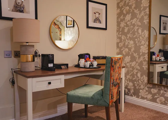 The Golden Fleece Hotel, Thirsk, North Yorkshire - The Coaching Inn Group Hotel Thirsk