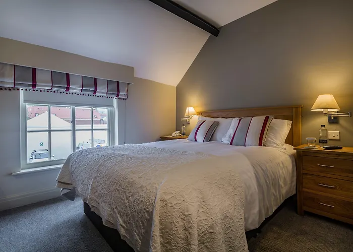 The Golden Fleece Hotel, Thirsk, North Yorkshire - The Coaching Inn Group 4*