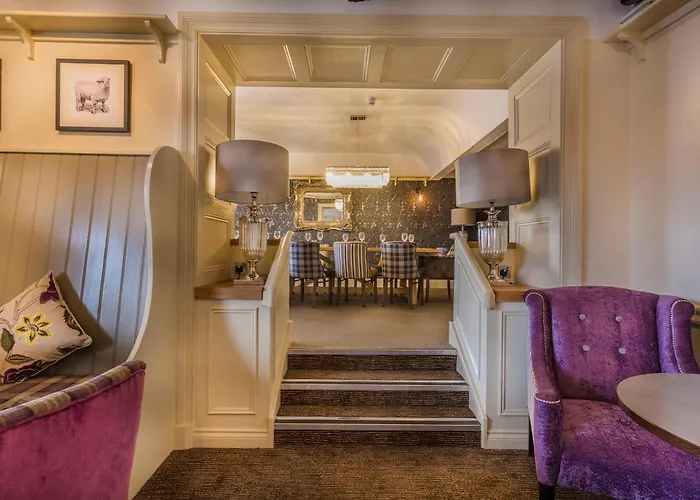 The Golden Fleece Hotel, Thirsk, North Yorkshire - The Coaching Inn Group Hotel 4*