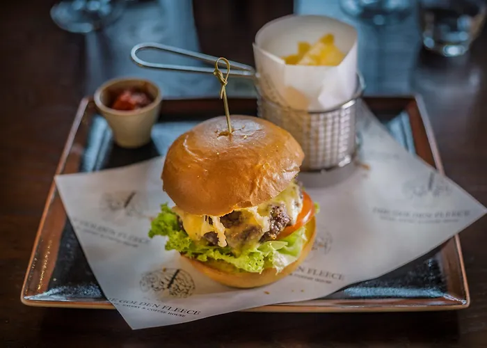 Hotel The Golden Fleece Hotel, Thirsk, North Yorkshire - The Coaching Inn Group Thirsk