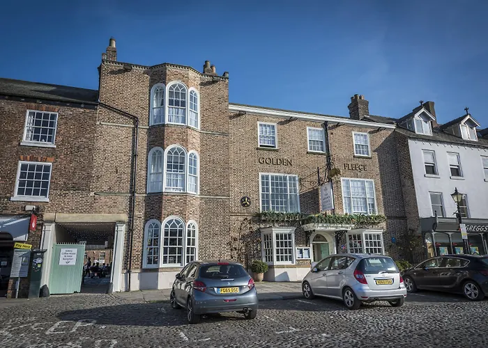 Hotel The Golden Fleece Hotel, Thirsk, North Yorkshire - The Coaching Inn Group Thirsk