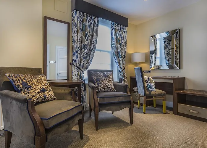 The Golden Fleece Hotel, Thirsk, North Yorkshire - The Coaching Inn Group Thirsk