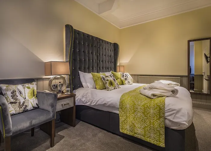 Hotel The Golden Fleece Hotel, Thirsk, North Yorkshire - The Coaching Inn Group 4*