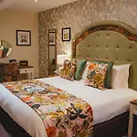 Hotel The Golden Fleece Hotel, Thirsk, North Yorkshire - The Coaching Group Thirsk