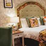Hotel The Golden Fleece Hotel, Thirsk, North Yorkshire - The Coaching Group 4*