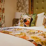 The Golden Fleece Hotel, Thirsk, North Yorkshire - The Coaching Group 4* Thirsk