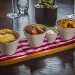 The Golden Fleece Hotel, Thirsk, North Yorkshire - The Coaching Group Hotel 4*