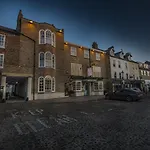 The Golden Fleece Hotel, Thirsk, North Yorkshire - The Coaching Group Thirsk