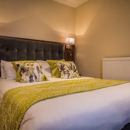 The Golden Fleece Hotel, Thirsk, North Yorkshire - The Coaching Group 4* Thirsk