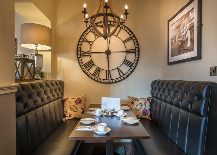 The Golden Fleece Hotel, Thirsk, North Yorkshire - The Coaching Group 瑟斯克